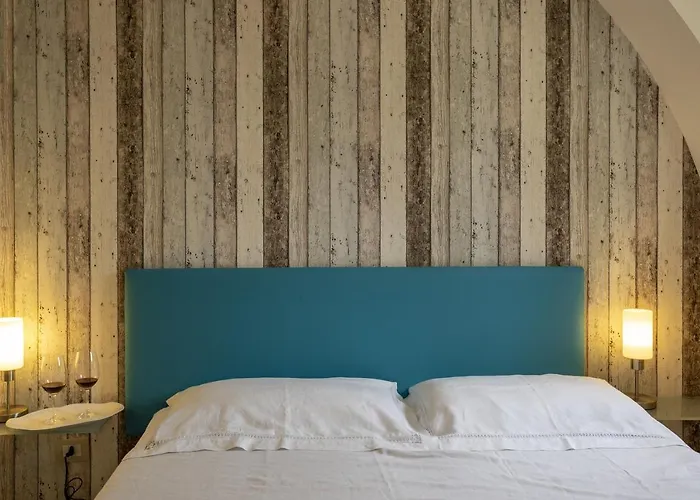 3 Sirene Fronte Mare