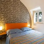 3 Sirene Fronte Mare Semesterbostad *