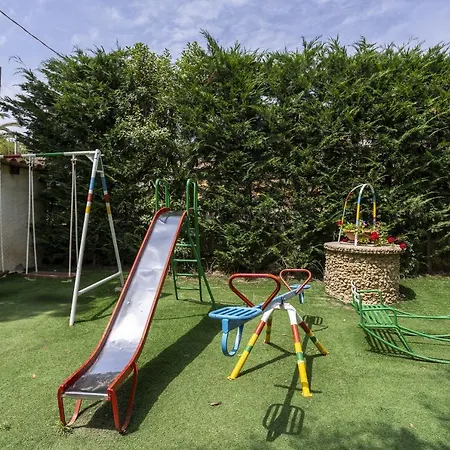 3 Sirene Fronte Mare Feriehus